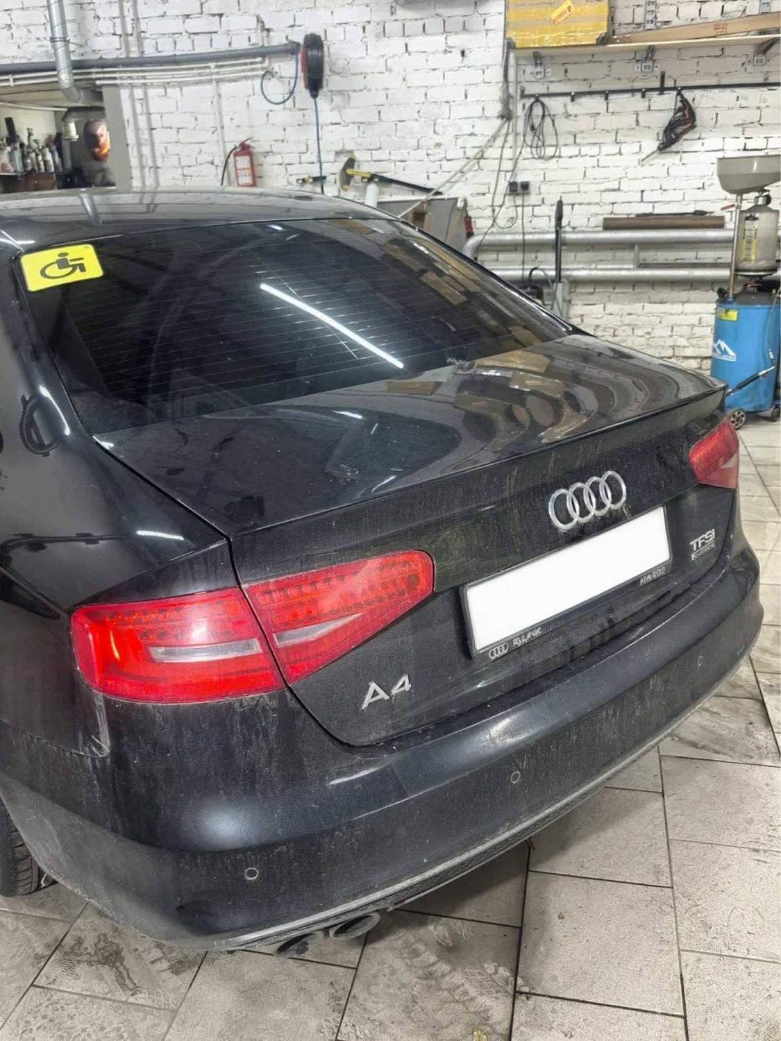Установка ручного управления для Audi A4, ЛЮКС "газ-тормоз" с фиксацией